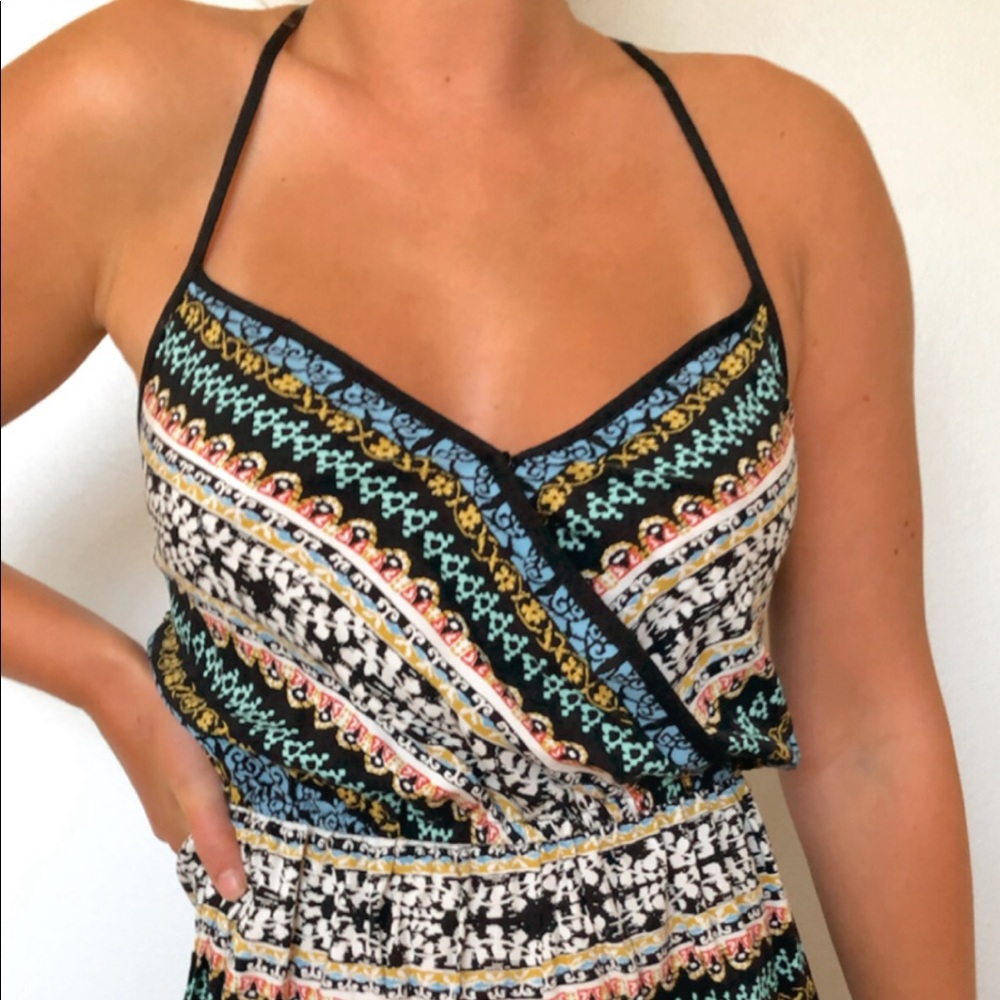 Floral romper. Women’s size XS.